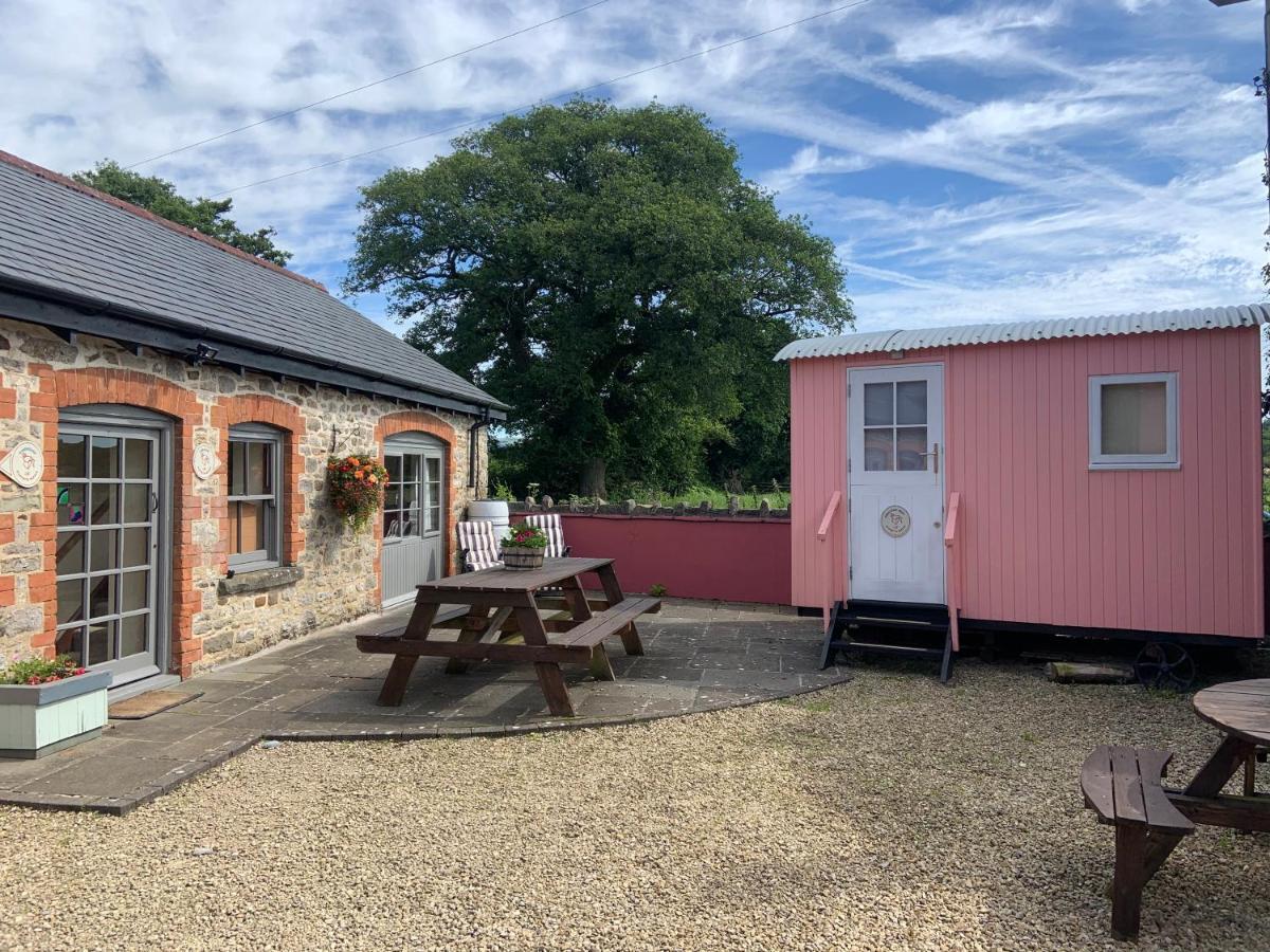 Swallow Cottage At Duffryn Mawr Cottages Hensol Exterior photo